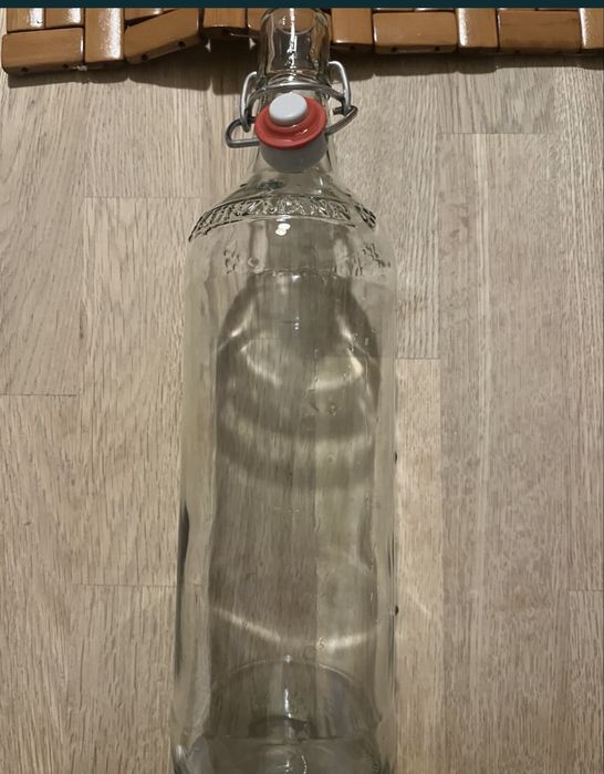 Butelki litrowe z kapslem do nalewek, lemoniady,soków - 6 szt