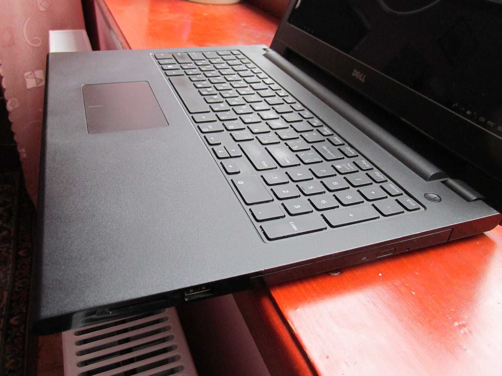 ІГРОВИЙ Ноутбук Dell SSD/8 Поколіня i7-4.9Ghz 8 ядр+Geforce GDDR5+16Gb