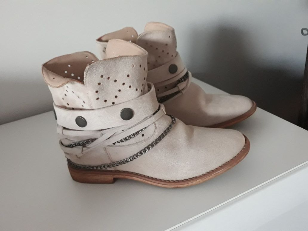 Buty Botki  J. Nowe 39 ukryty koturn