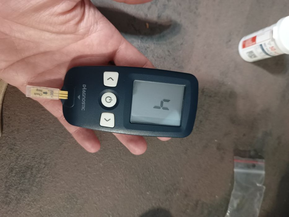 Glukometr diagnostic gold