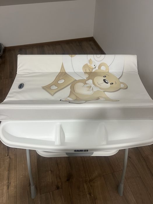 Пеленальний столик у комплекті з ванночкою італійського бренду САМ