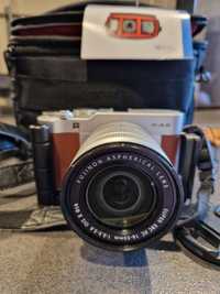 Aparat Fujifilm X-A3 z torbą i szybkozłączką