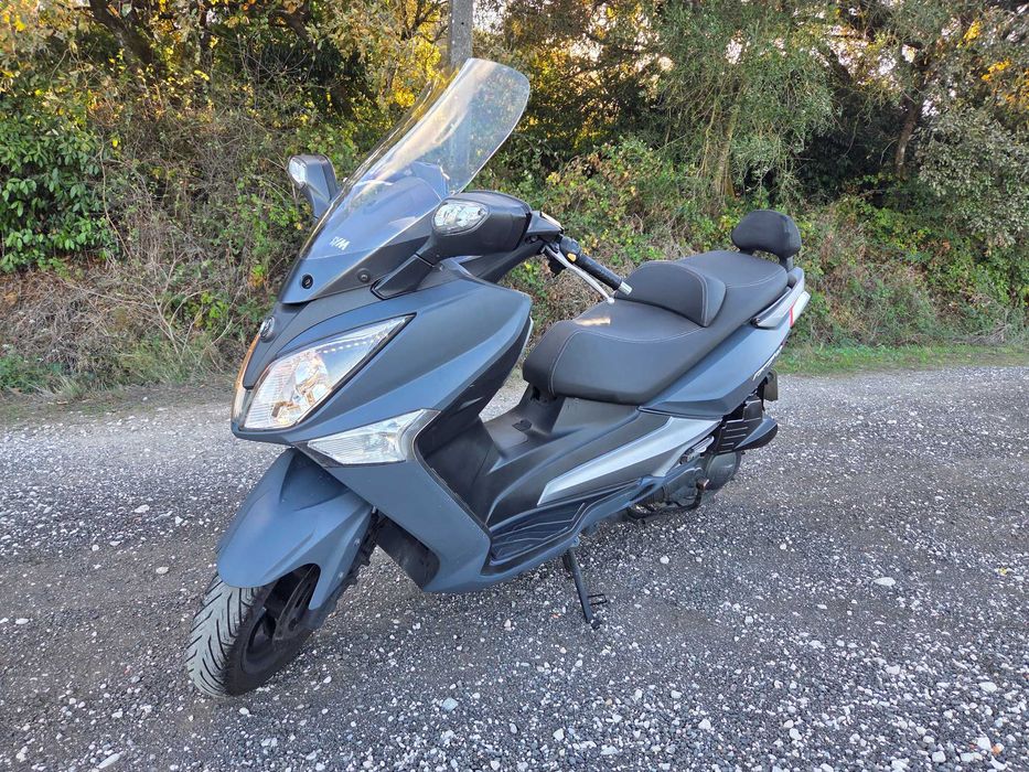 SYM GTS 125 2ª geração motor injeção Eletrónica super estimada