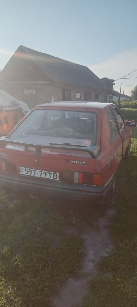 Продам авто фордескорт
