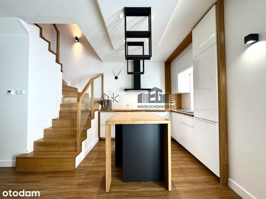 Dom w zabudowie szeregowej w cichej okolicy