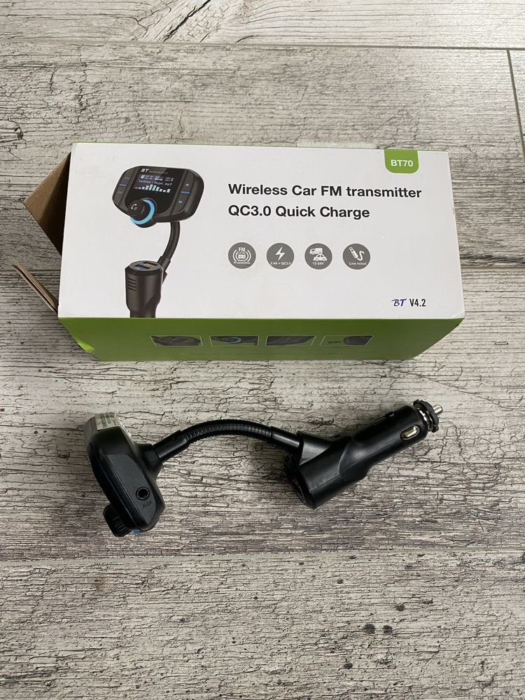Transmiter FM Bluetooth ładowarka 2 x USB QC 12/24V