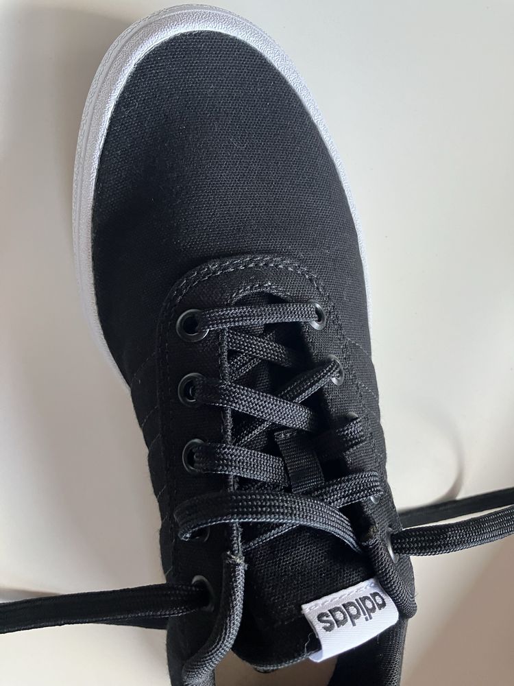 Nowe buty adidas 40