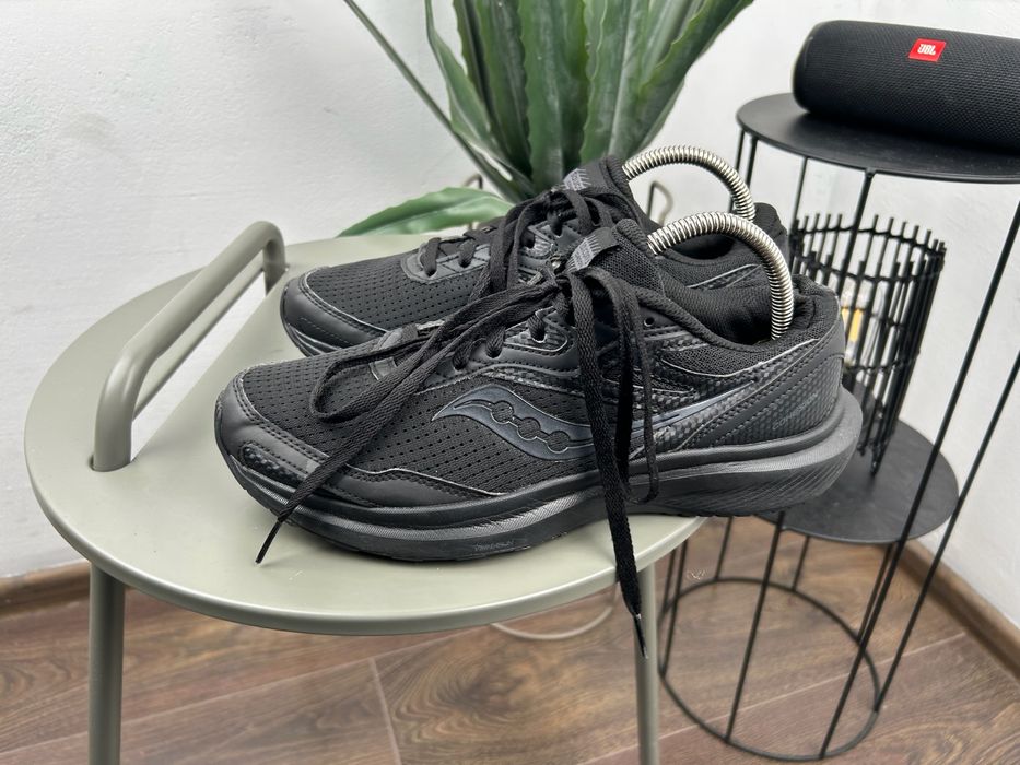 Оригінал! Кросівки Saucony Kohesion 42 розмір М06225