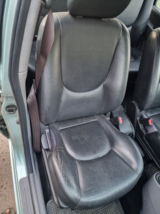 Кожаный салон hyundai matrix с подогревом кожа сиденья сидушки