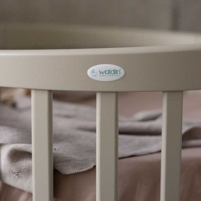 Okrągłe łóżeczko dziecięce Waldin 7w1