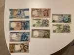 Notas de 10, 50 e 20 escudos