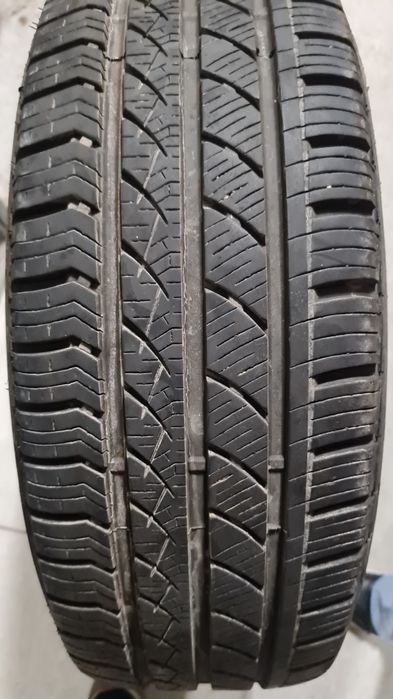 Opony wielosezonowe 225/60/R17