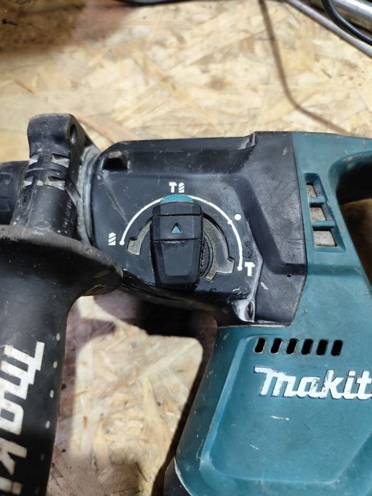 Vendo berbequim martelo makita