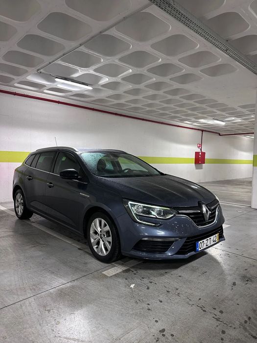 Renault Mégane Sport Tourer 1.5 Blue dCi Limited C/PM+Pneu