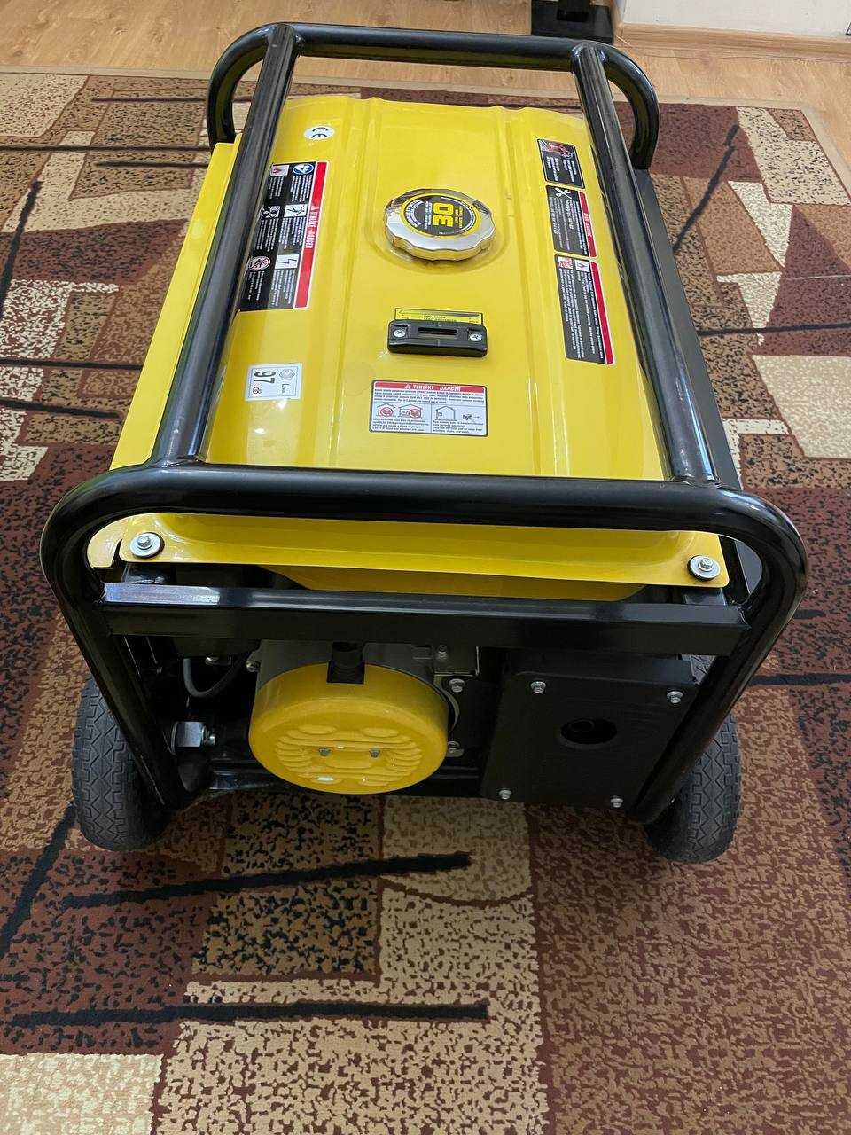 AKSA Power AAP8000E