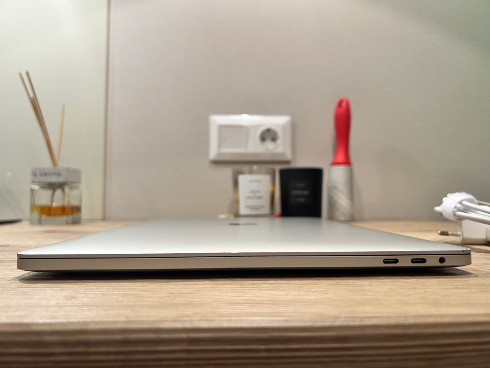 НАЙДЕШЕВША ЦІНА MacBook Pro 15-inch, 2016, 500 ssd озу 16