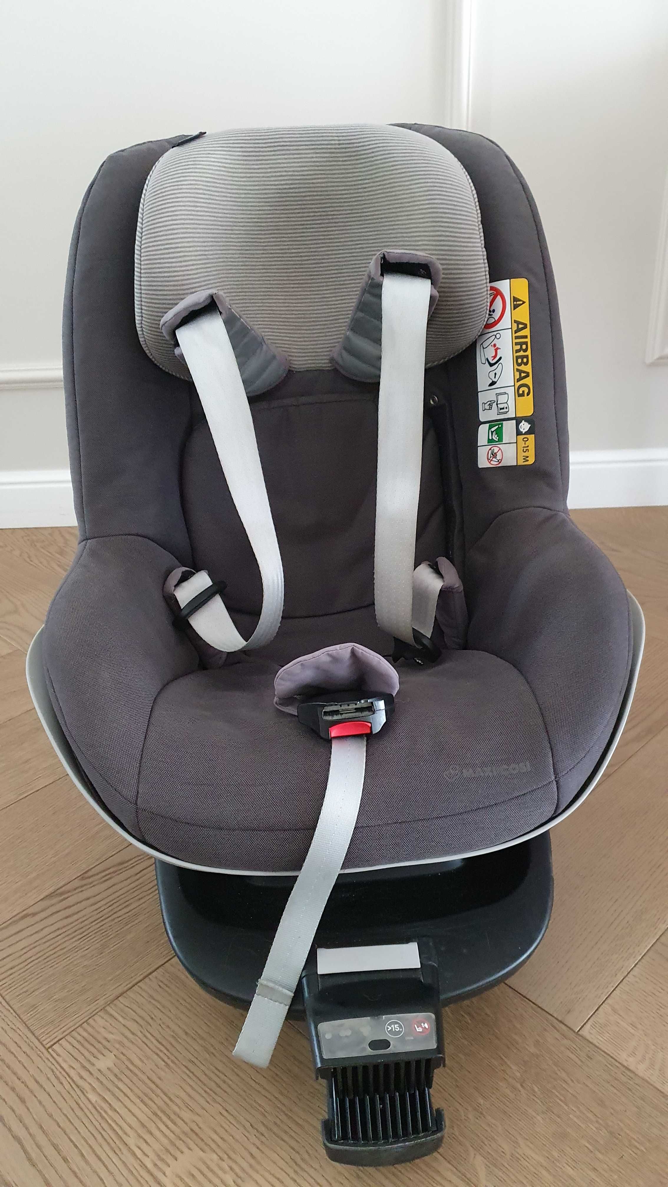 Maxi Cosi 2WayPearl + baza 2WayFix (zestaw)