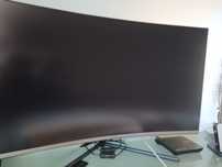 Monitor 4k zakrzywiony 32 cale Samsung