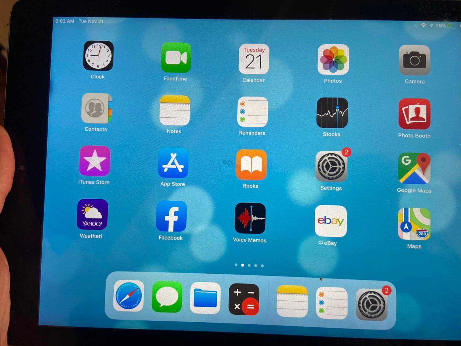 Планшет Apple iPad Air 32 GB (A1474)