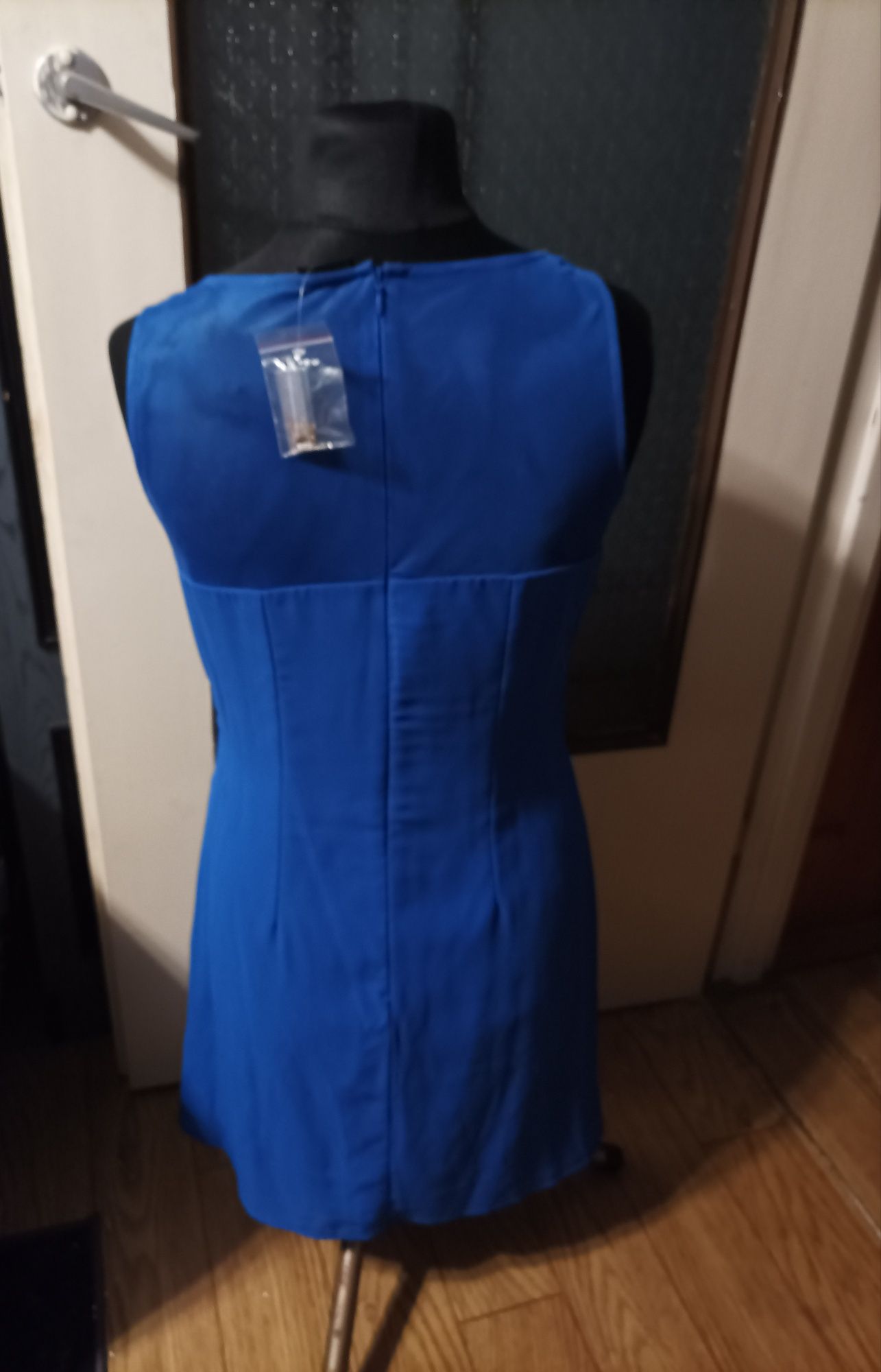 Sukienka niebieska EU 40 z cekinami Body Flirt