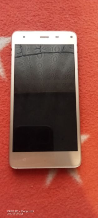 Телефоны на запчасти