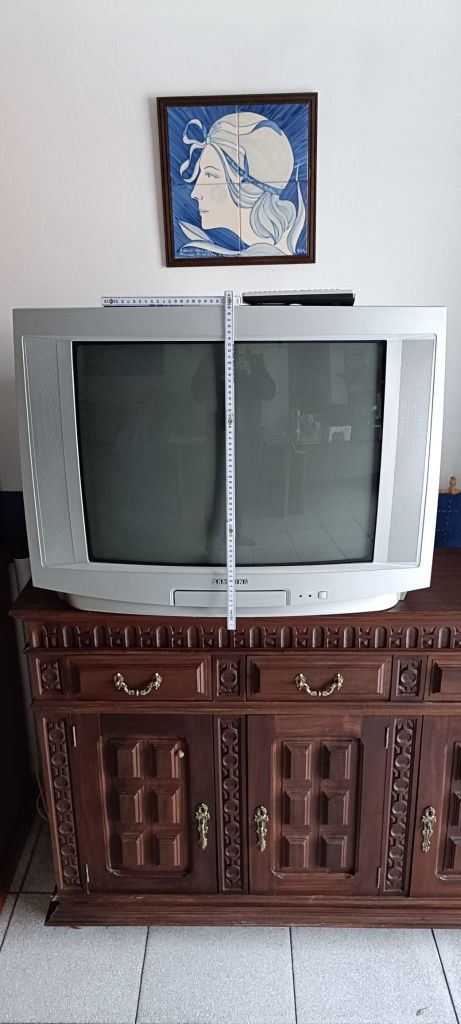 Vendo TV Samsung em bom estado