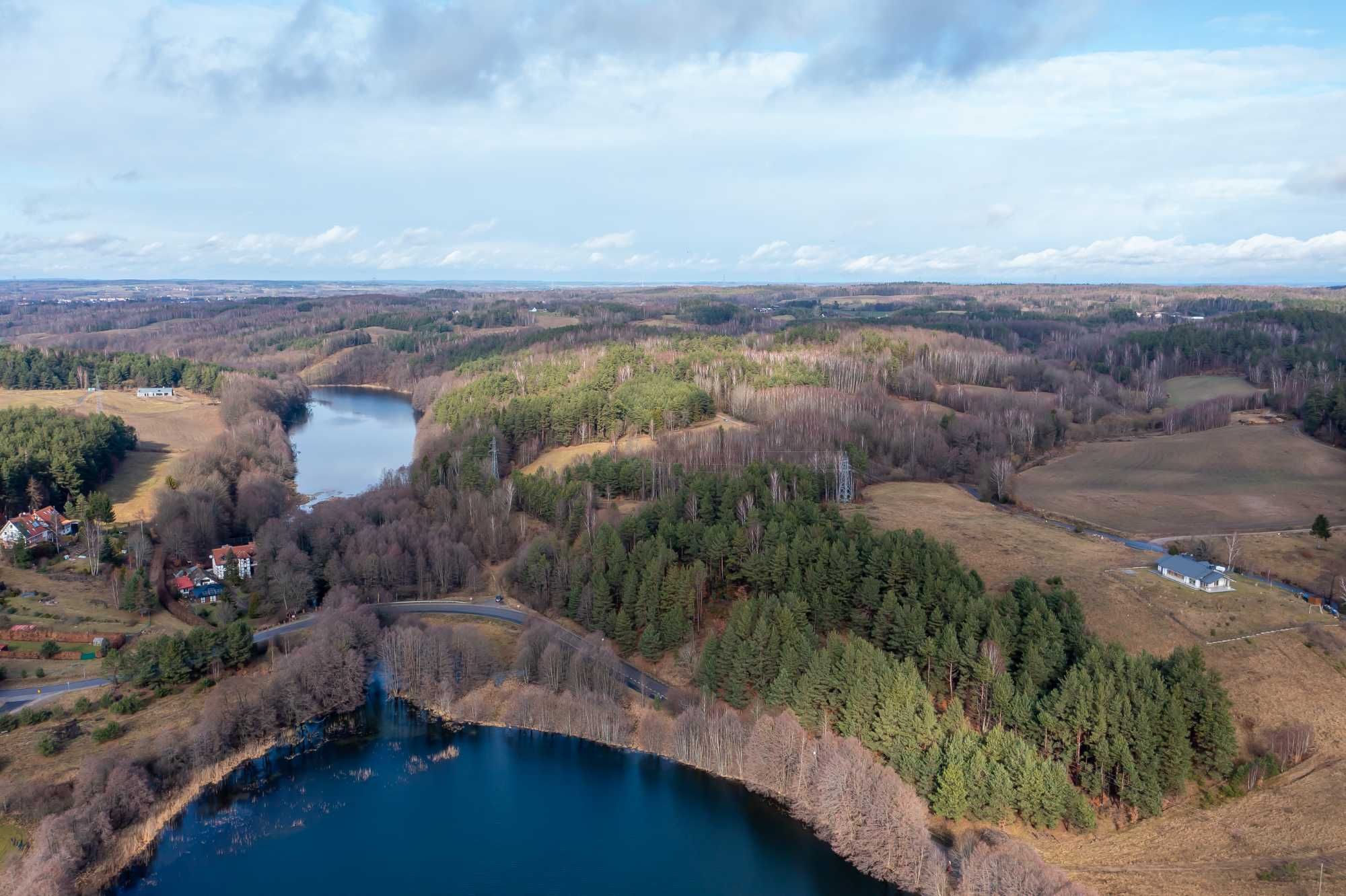 Cudna - Turystyczno-rekreacyjna działka z cudnym widokiem na jezioro