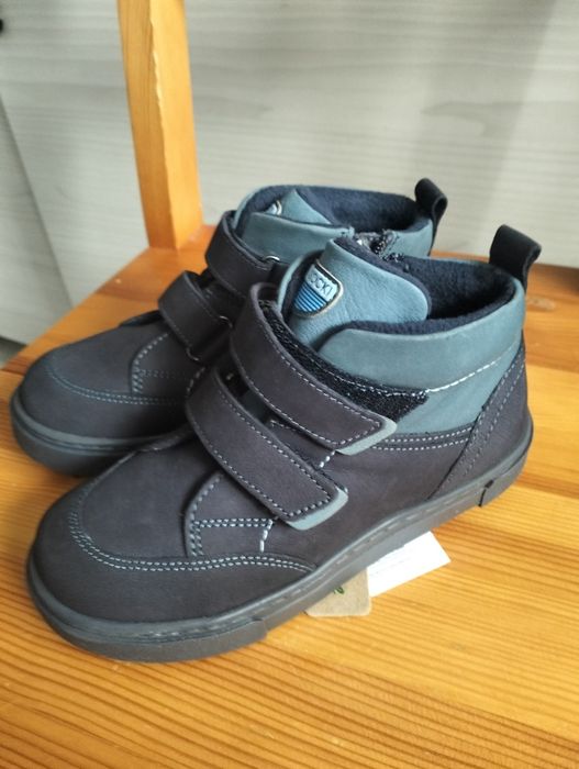 Trzewiki buty jesienno zimowe r 30 chłopiec skórzane skóra  19cm