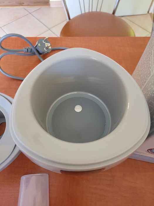 Podgrzewacz do butelek LOVI – stan idealny, jak nowy