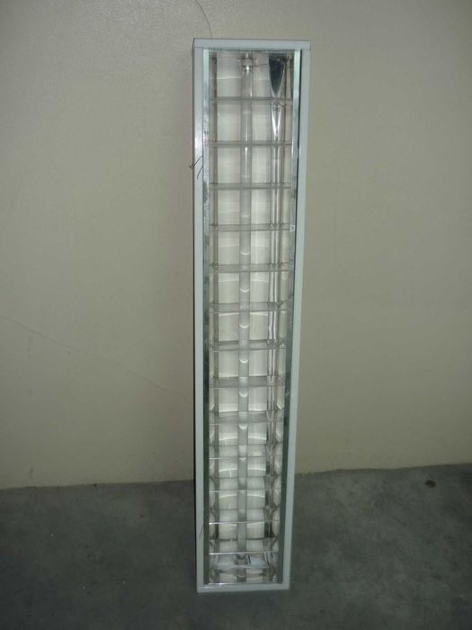 Iluminações Fluorescentes com Lâmpadas