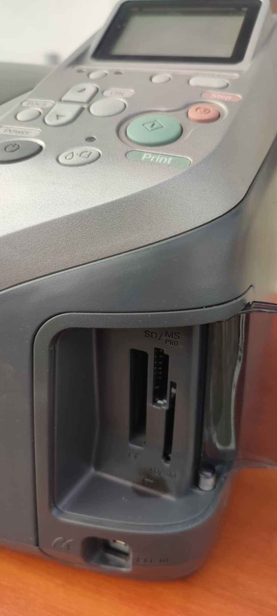 Продам принтер Epson R300