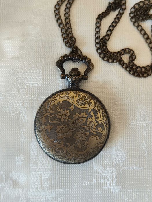 Relógio de bolso Torre Eiffel - NOVO