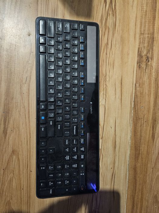 Klawiatura Logitech k-750