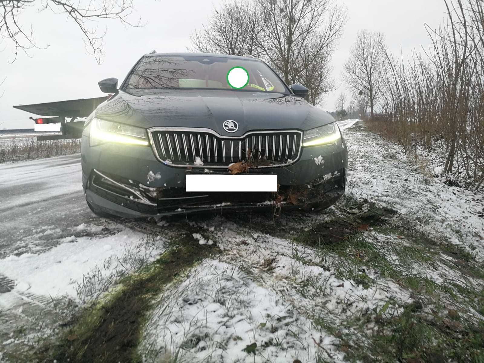 Skoda SUPERB III LIFT 19- CRYSTAL FULL LED, lewa i prawa