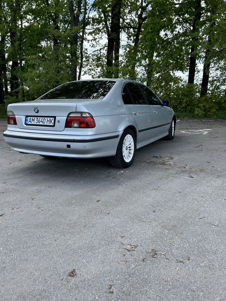 BMW e39 525d M57