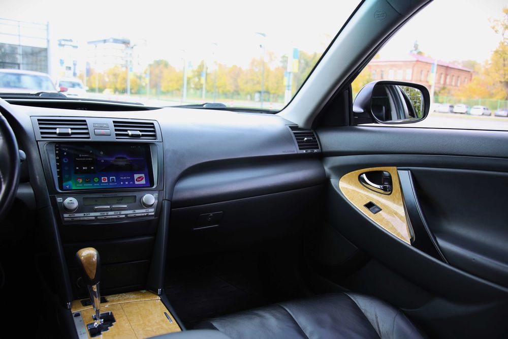 Продам Toyota Camry