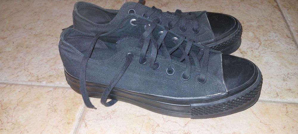 Ténis all star com pouquíssimo uso