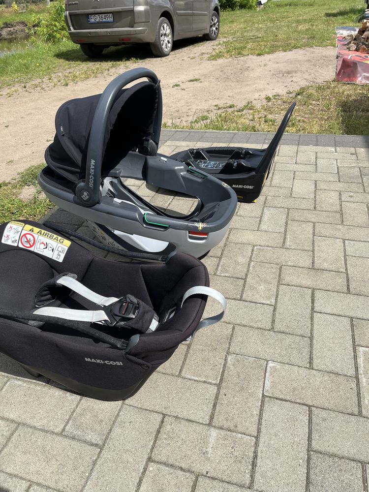Fotelik maxi cosi Coral + baza Isofix