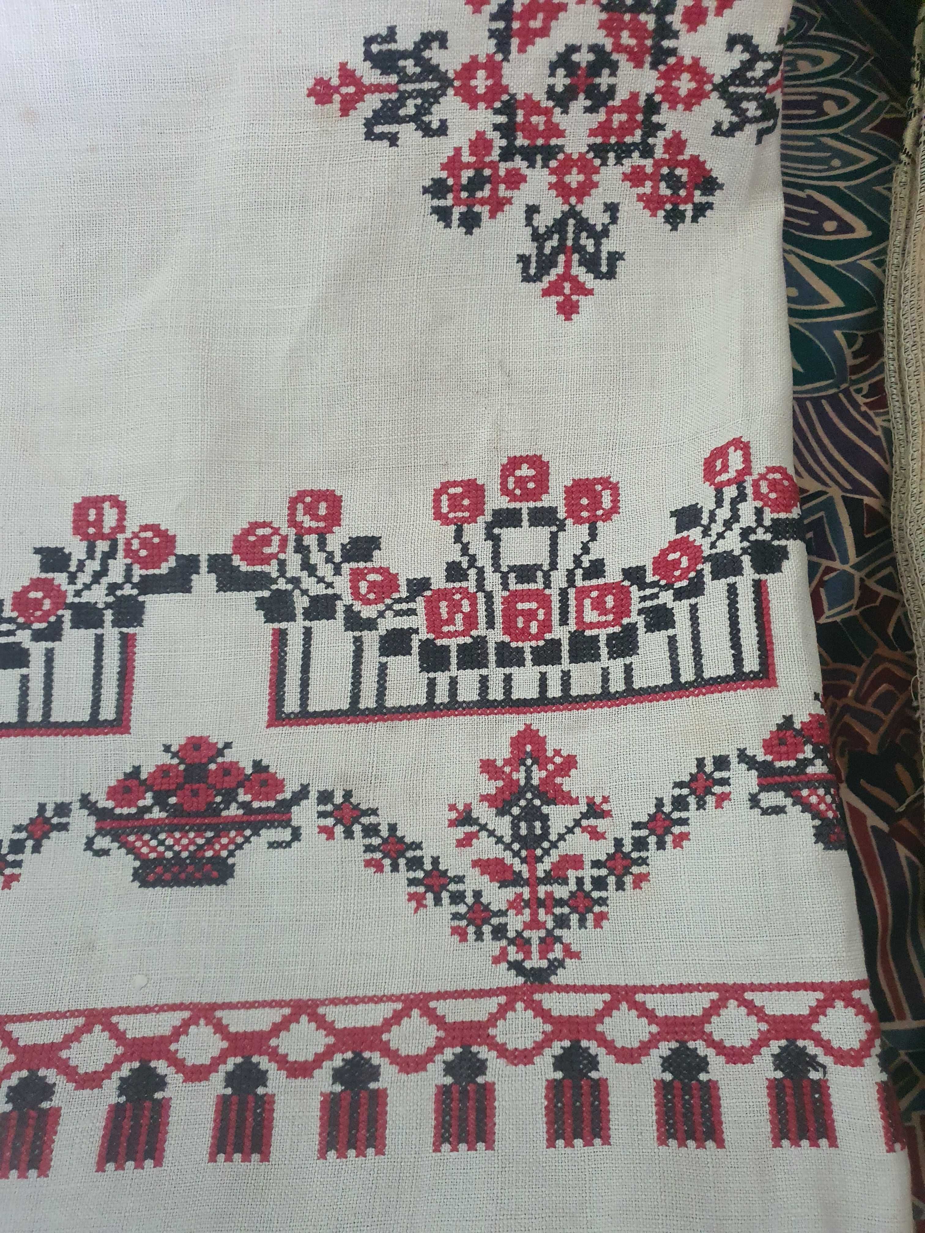 Покривало вишите старовинне