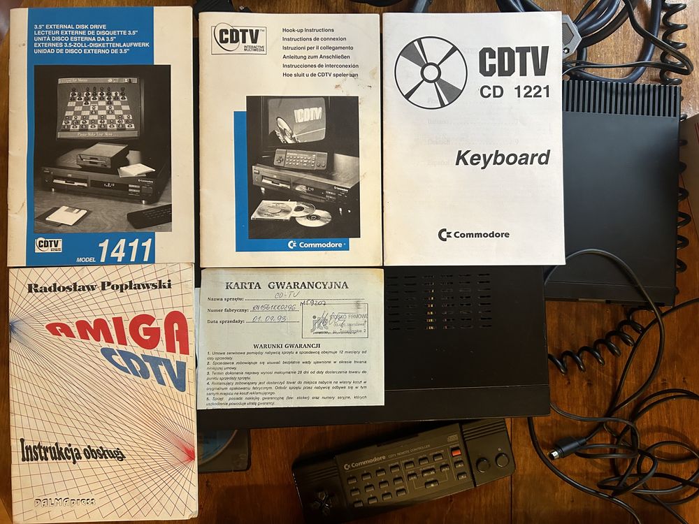 Commodore CDTV w bdb stanie (bez klawiatury)