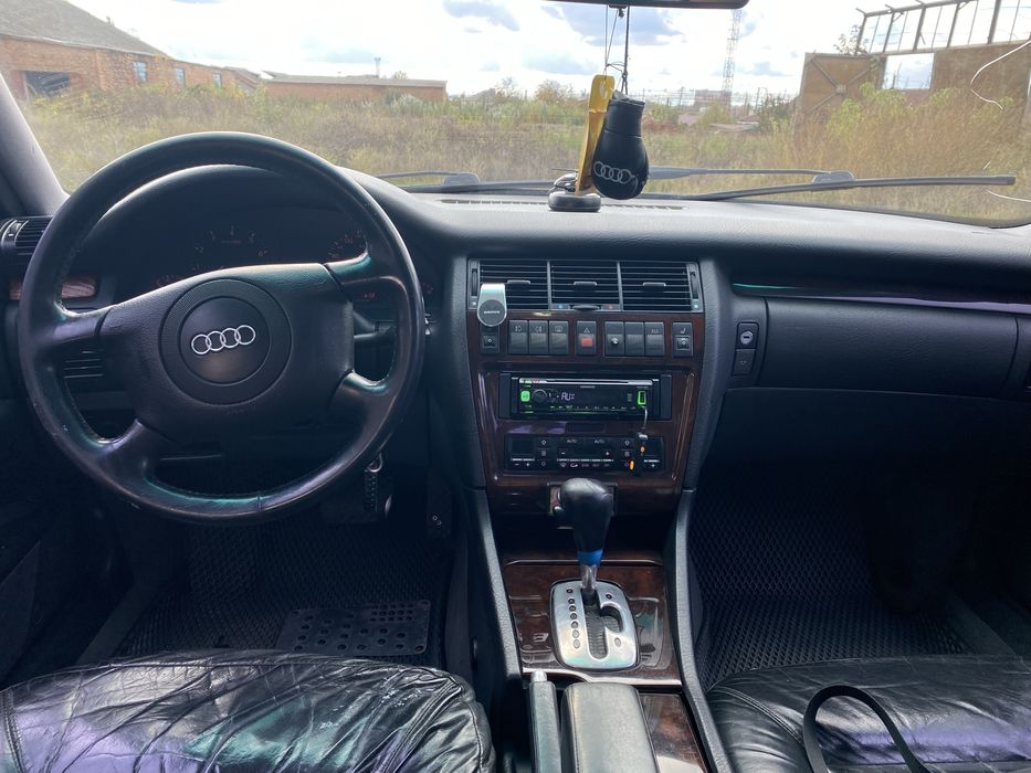 Продам обслуговане авто А8D2