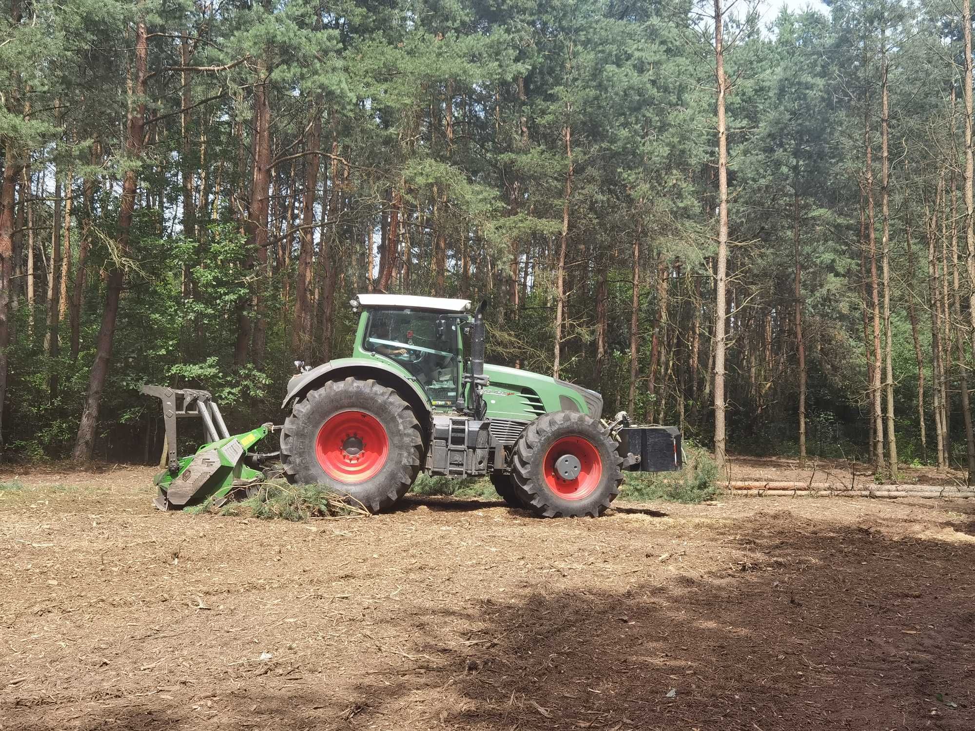 Wycinka drzew Karczowanie/Mulczer Leśny Czyszczenie działek PILAR