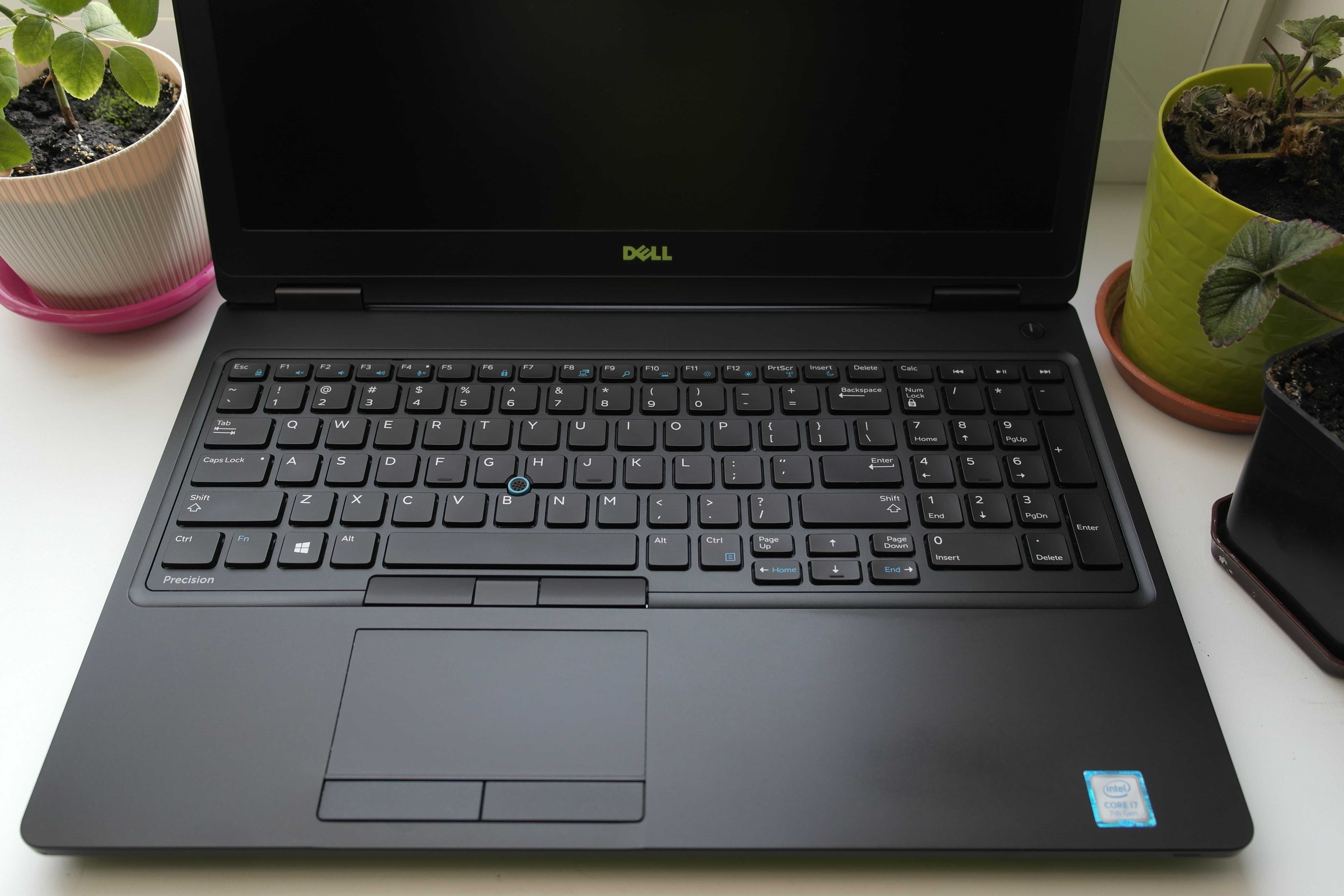 Dell 3520 |ноутбук | i7-7820 HQ | 256 SSD | 16 RAM | 15,6 fhd | nvidia