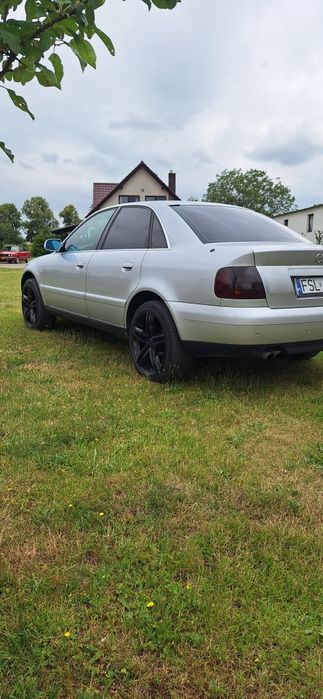Sprzedam lub zamienię audi a4 b5 1.8 turbo  za jakiegoś crossa, skuter