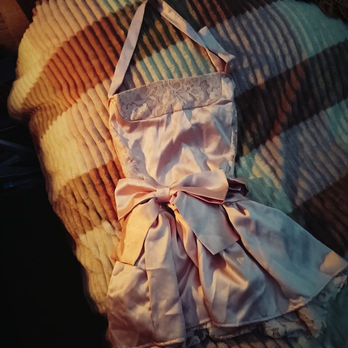 платье розовое, нежное с бантом