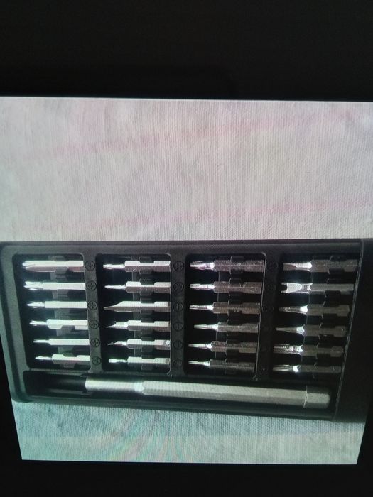 Набір викруток під різні задачі