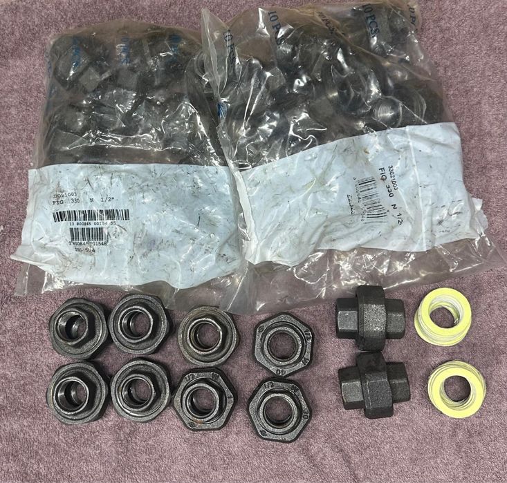 Śrubunek żeliwny czarny płaski 1/2”, 3/4” , 1”