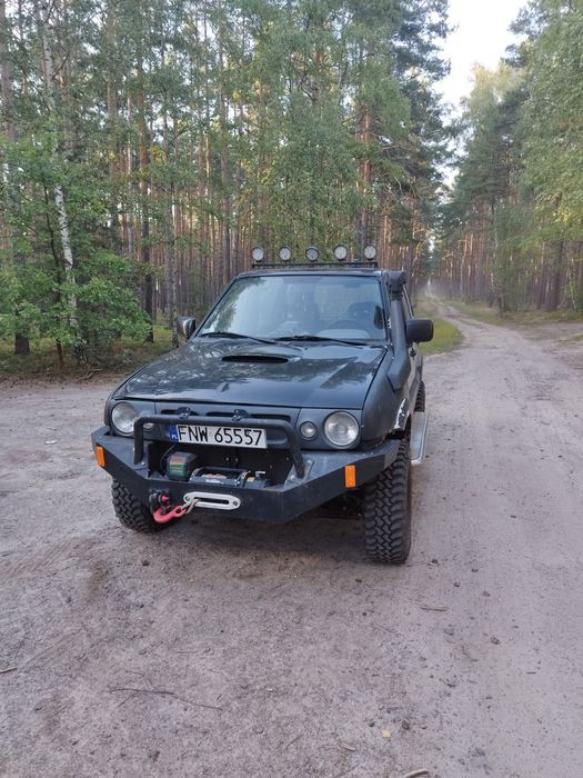 Nissan Terrano II 2.7