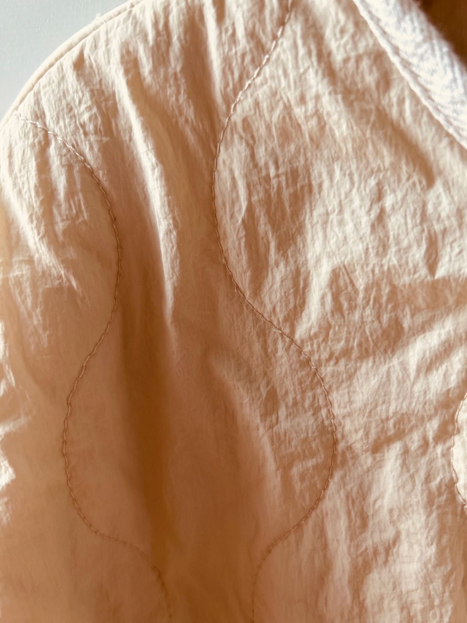 Kurtka zara 3-4 lata 104 cm ecru biała na zatrzaski