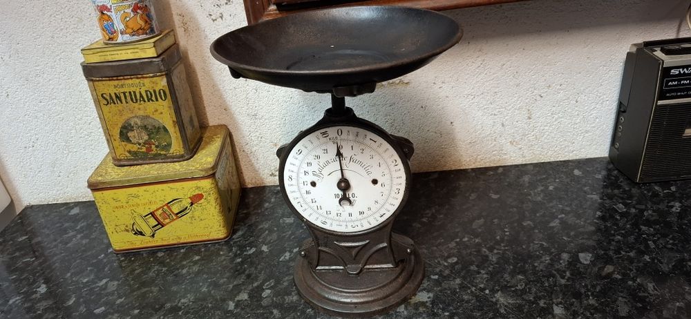 Antiga Balança de cozinha